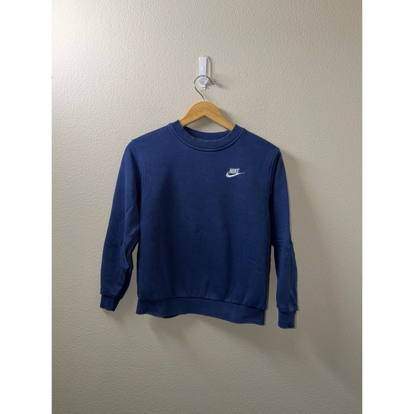 Nike Other - Boys Nike Crewneck Sweatshirt Size Medium